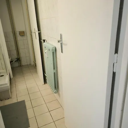 Grd Rue Saint-michel - - Ci - Cozy Nest St Michel